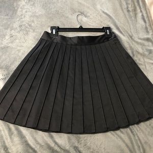 Club Monaco Skirts - Club Monaco black pleated skirt Club Monaco Skirts - Club Monaco black pleated skirt